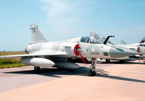 丽江飞机军事模型